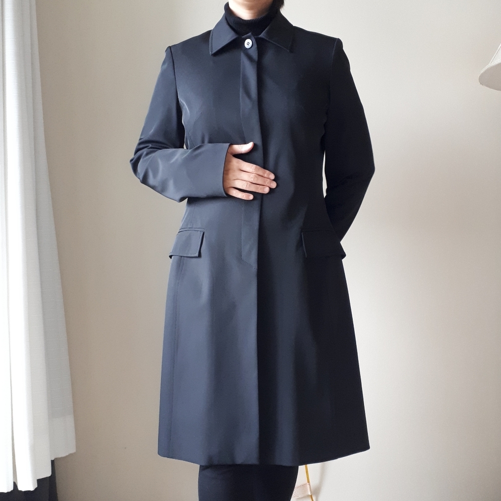 HOLT RENFREW Classic Jacket/Coat